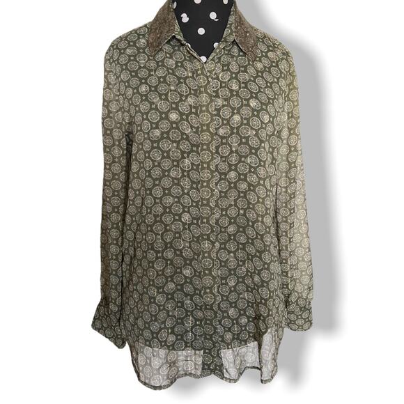 Chico's Womens Blouse Size 0 S 4 Olive Green Gold Sequined Metallic Sheer Top - Picture 1 of 6